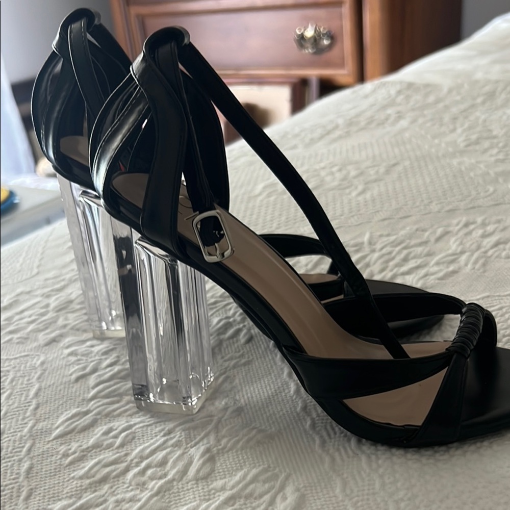 Chic Black and White Heels with Strappy Design